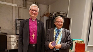 Vieraana emerituspiispa Seppo Häkkinen 5.11.24.