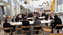 Tutustuimme rehtori Olli Kossilan johdolla Martti Talvela -kampukseen 1.3.22.