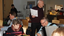 Järjestimme omaishoitajille perinteisen jouluruokailun Juvakodissa 21.11.23