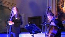 Jarkko Ahola yhteyeineen valloitti yleisön.