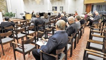 Laamasen Pertti säesti ja toimi esilaulajana.
