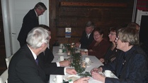 50- vuotisjuhla 12.12.2009.
Iloinen puheensorina täytti juhlatilan.