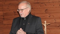 Perinteinen Juvan ja Rantasalmen klubien jouluhartaus pidettiin Rantasalmen kappelissa 15.12.22. Kuvassa Rantasalmen presidentti.