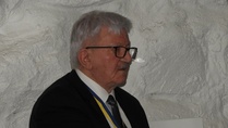 Erkki Ikäläinen Savonlinnan klubista kertoi viikkokokouksessa 29.11.22 Ukrainan avustamisesta.