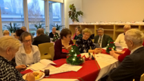 Omaishoitajille järjestettiin ohjelmallinen ruokailutapahtuma Juvakodissa 22.11.2016.