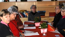 Järjestimme omaishoitajille perinteisen jouluruokailun Juvakodissa 21.11.23