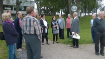 Ruokailu tapahtui Gustavelundisaa 9.9.2014.