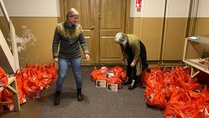 Rahoitimme Juvan seurakunnan diakoniatyölle 130 jouluista ruokakassia jaettavaksi tarvitseville 20.12.23. K-Supermarket keräsi tuotteet, suurakunta jakoi ja rotarit rahoittivat.